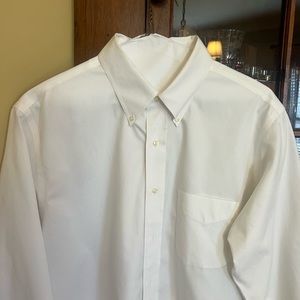Brooks Brothers 1818 Regent button down